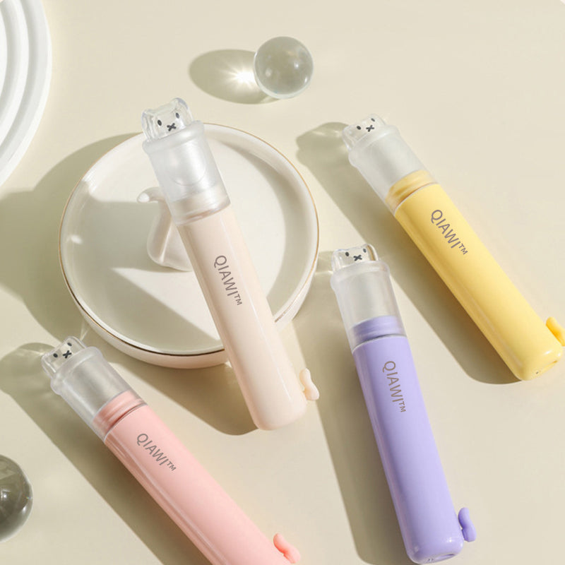 QIAWI™ Foldable Travel Toothbrush with Toothpaste Dispenser